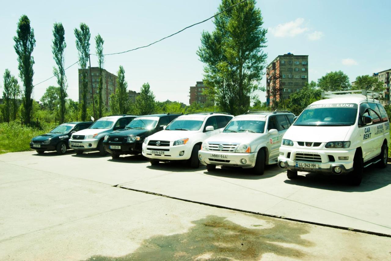 Max Comfort Hotel Кутаиси Экстерьер фото
